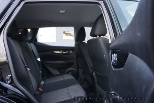 2018 Nissan Rogue Sport AWD SV - 22947571 - 12