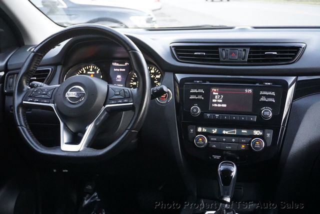 2018 Nissan Rogue Sport AWD SV - 22947571 - 13