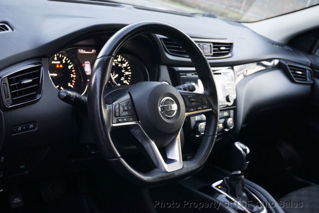 2018 Nissan Rogue Sport AWD SV - 22947571 - 14
