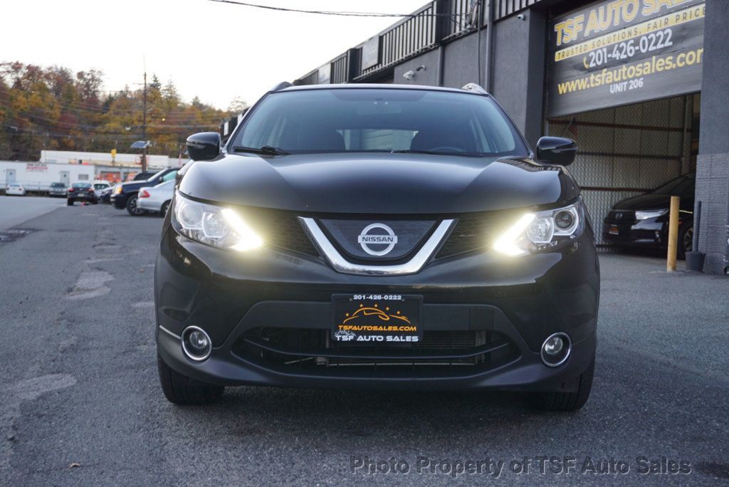 2018 Nissan Rogue Sport AWD SV - 22947571 - 1