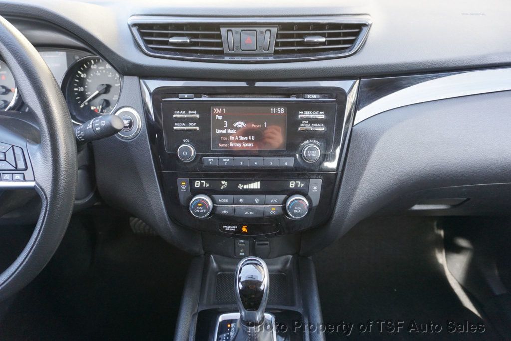 2018 Nissan Rogue Sport AWD SV - 22976446 - 13