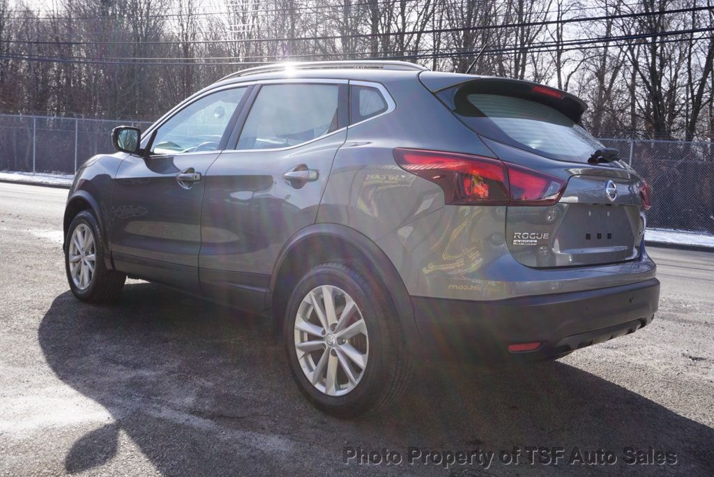 2018 Nissan Rogue Sport AWD SV - 22976446 - 4