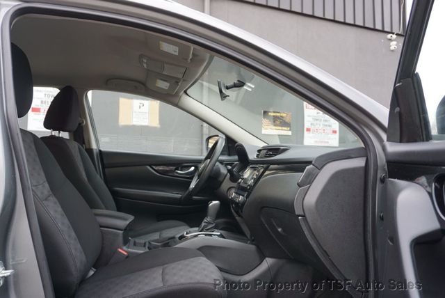 2018 Nissan Rogue Sport AWD SV - 22997436 - 12