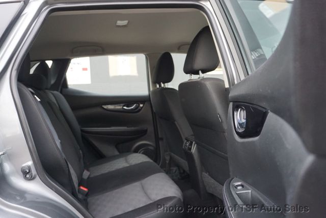 2018 Nissan Rogue Sport AWD SV - 22997436 - 16