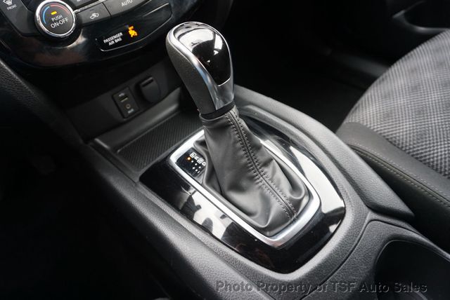 2018 Nissan Rogue Sport AWD SV - 22997436 - 28