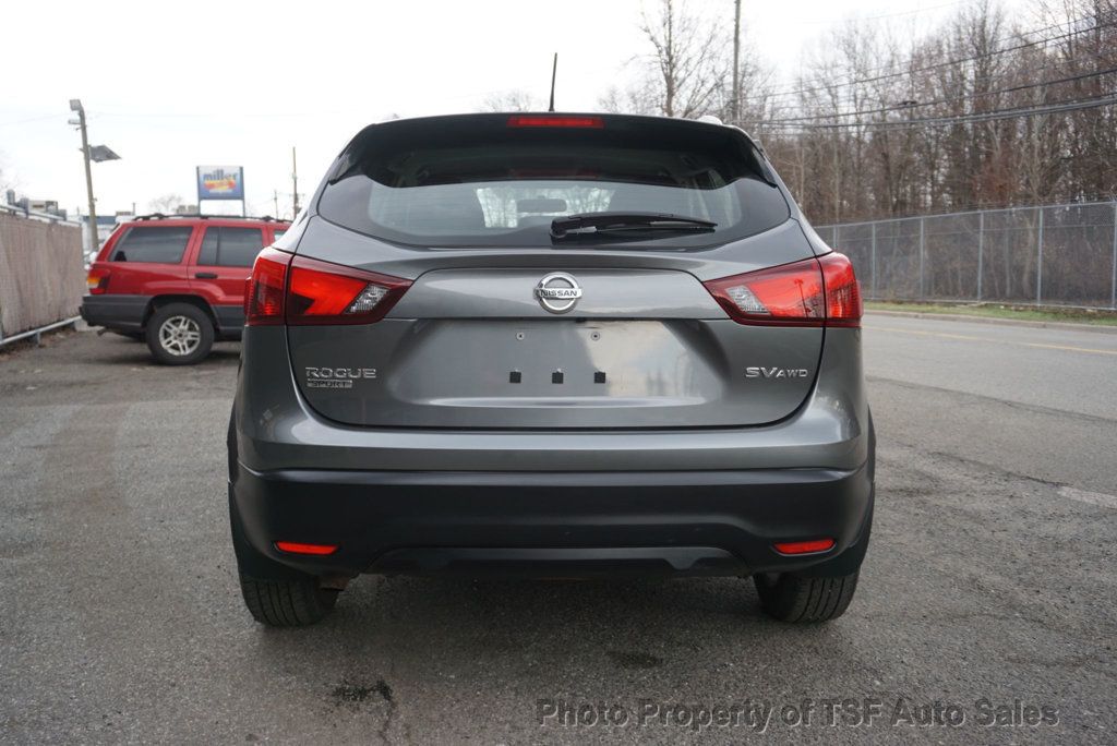 2018 Nissan Rogue Sport AWD SV - 22997436 - 5