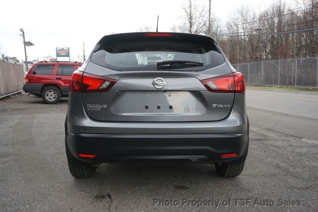 2018 Nissan Rogue Sport AWD SV - 22997436 - 5