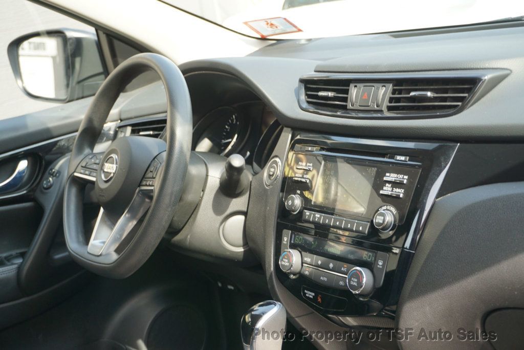 2018 Nissan Rogue Sport AWD SV - 23014448 - 14