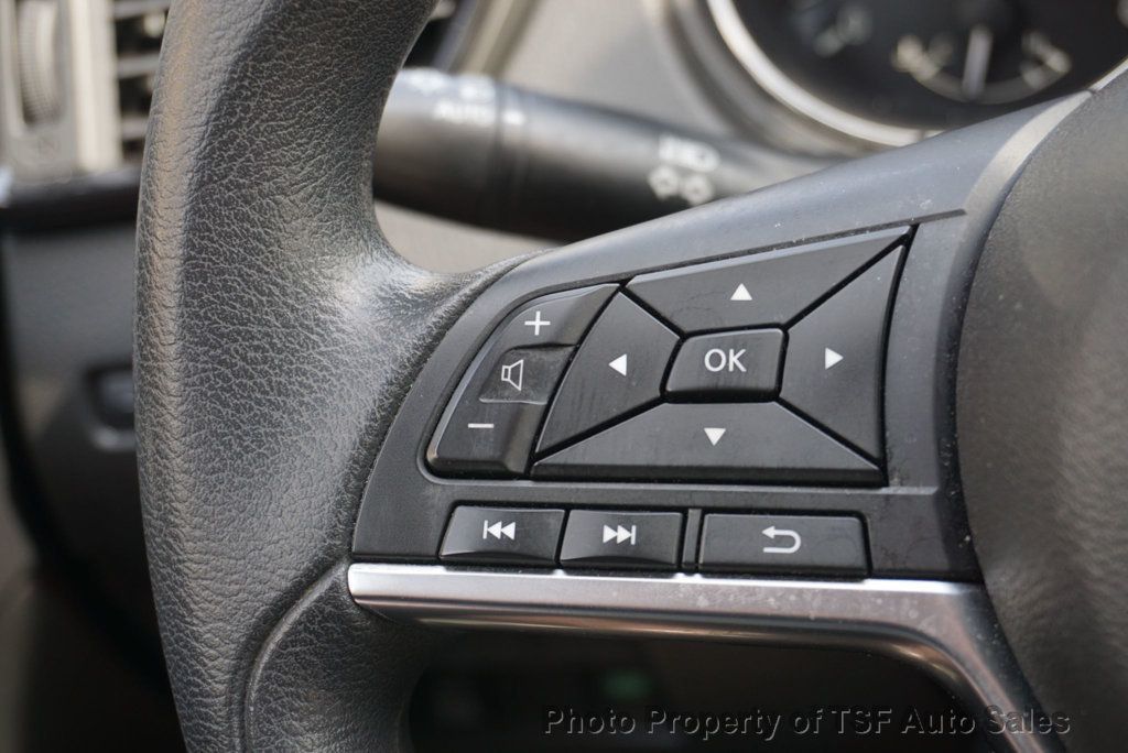 2018 Nissan Rogue Sport AWD SV - 23014448 - 25