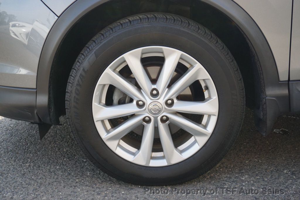 2018 Nissan Rogue Sport AWD SV - 23014448 - 29