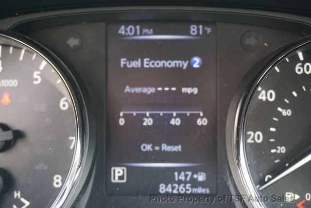 2018 Nissan Rogue Sport AWD SV - 23014448 - 31