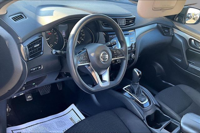 2018 Nissan Rogue Sport S - 23092304 - 10