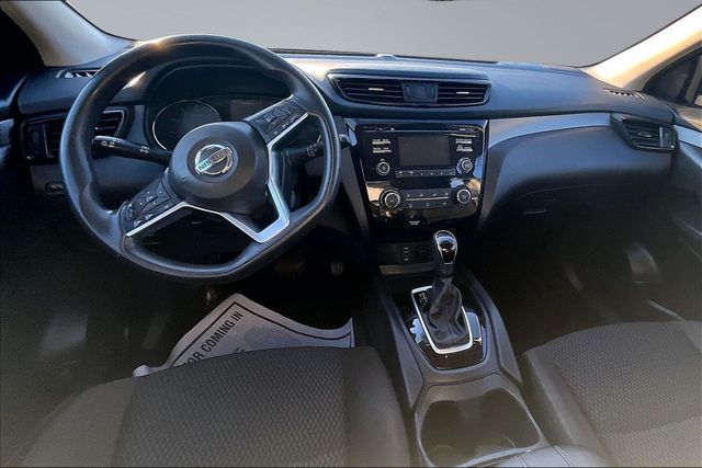 2018 Nissan Rogue Sport S - 23092304 - 18