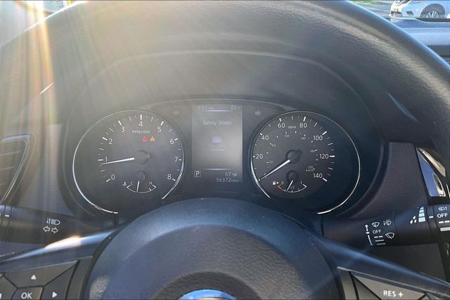 2018 Nissan Rogue Sport S - 23092304 - 22