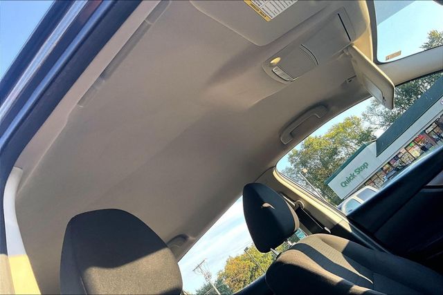 2018 Nissan Rogue Sport S - 23092304 - 30