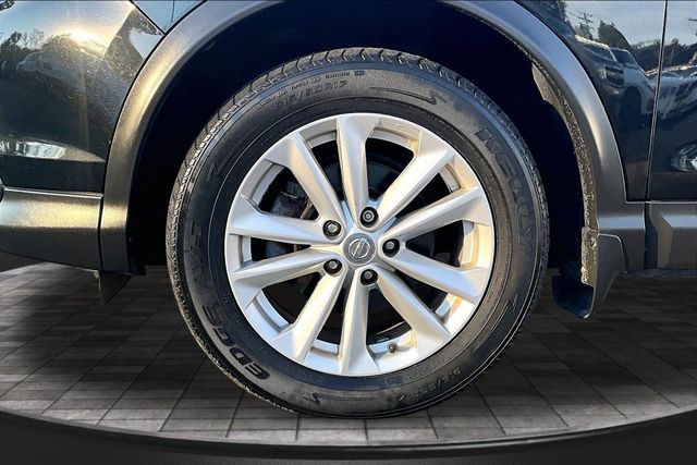 2018 Nissan Rogue Sport S - 23092304 - 33