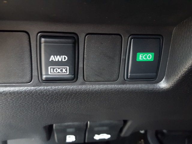 2018 Nissan Rogue Sport S AWD Appearence Package w/Alloy Wheels - 18047353 - 18