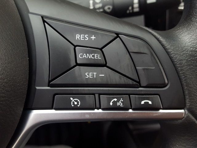 2018 Nissan Rogue Sport S AWD Appearence Package w/Alloy Wheels - 18047353 - 21