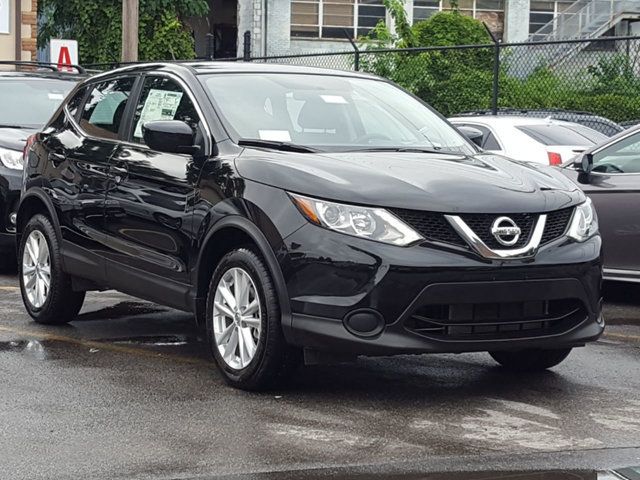 2018 Nissan Rogue Sport S AWD Appearence Package w/Alloy Wheels - 18047353 - 3