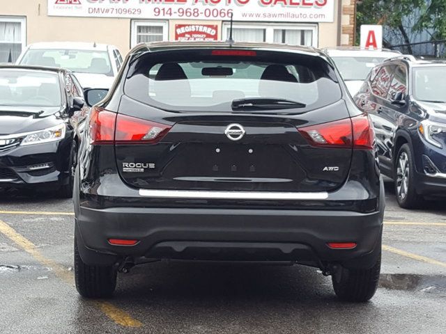 2018 Nissan Rogue Sport S AWD Appearence Package w/Alloy Wheels - 18047353 - 5