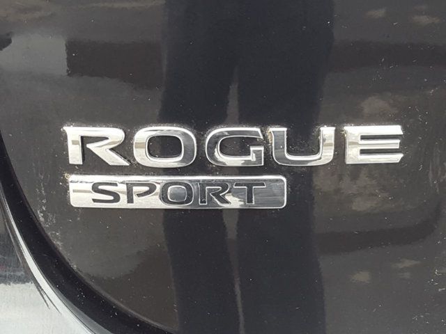 2018 Nissan Rogue Sport S AWD Appearence Package w/Alloy Wheels - 18047353 - 7