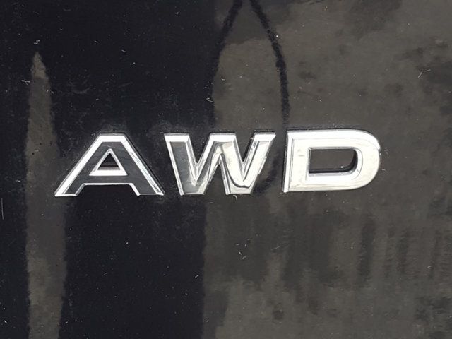 2018 Nissan Rogue Sport S AWD Appearence Package w/Alloy Wheels - 18047353 - 8