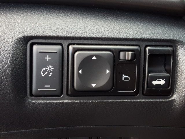 2018 Nissan Sentra NISMO - 17981798 - 19