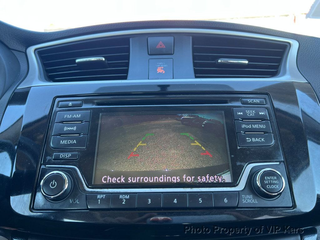 2018 Nissan Sentra S CVT - 22945319 - 11