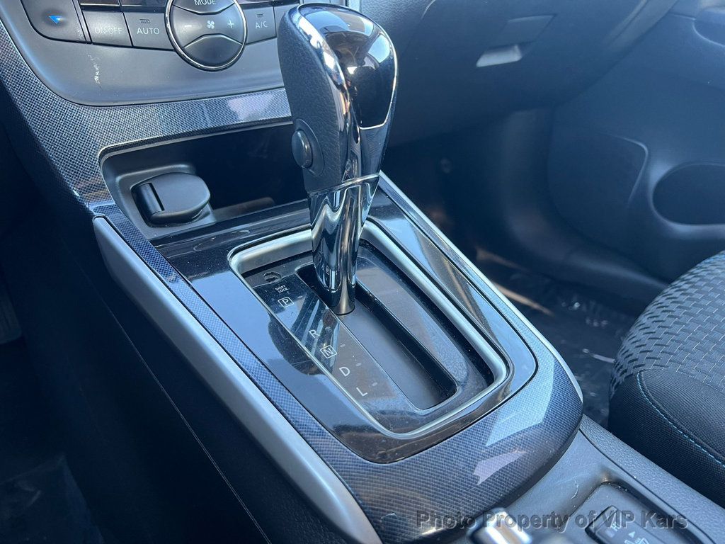 2018 Nissan Sentra S CVT - 22945319 - 13