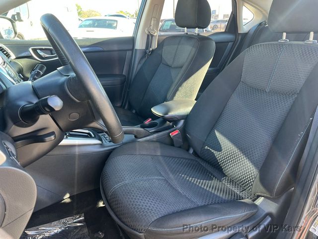 2018 Nissan Sentra S CVT - 22945319 - 16