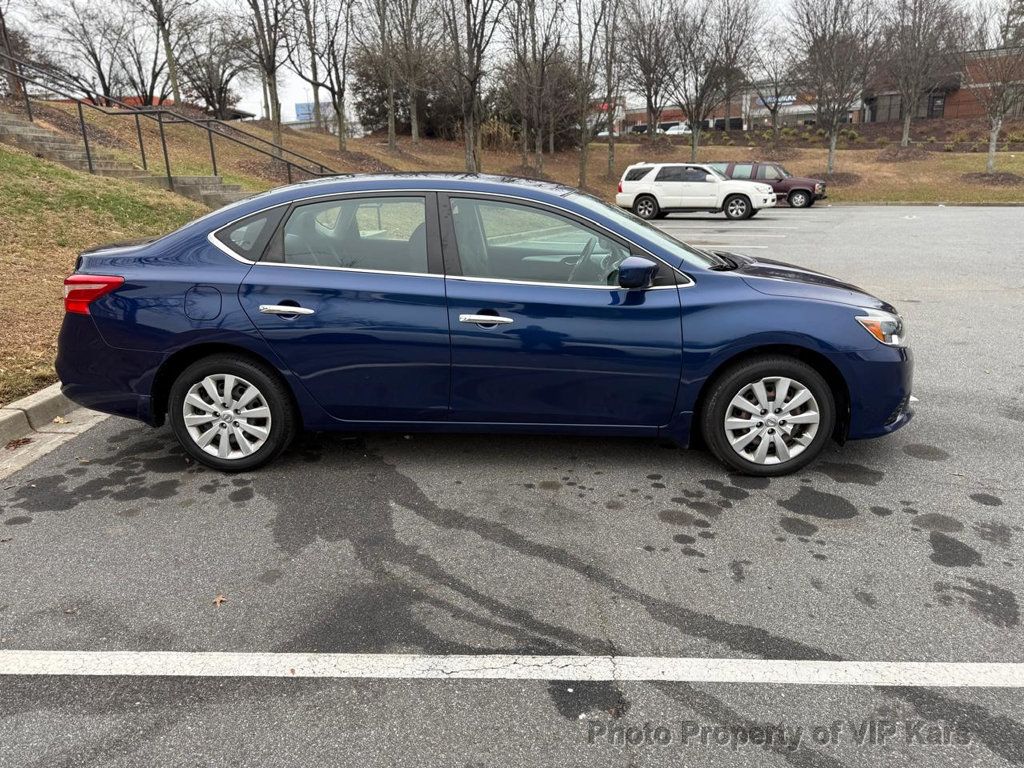 2018 Nissan Sentra S CVT - 22971389 - 3