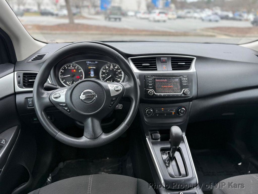 2018 Nissan Sentra S CVT - 22971389 - 8