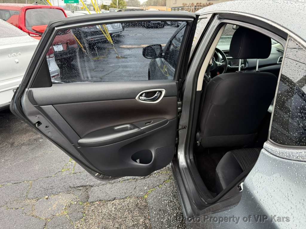 2018 Nissan Sentra S CVT - 22983782 - 9