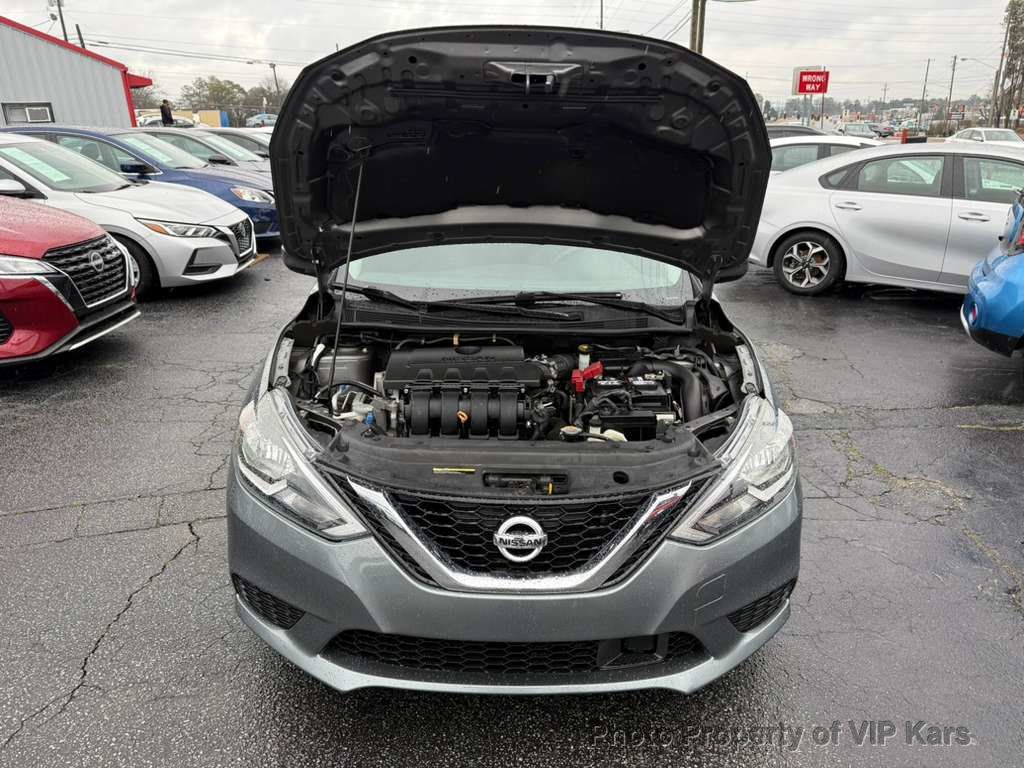 2018 Nissan Sentra S CVT - 22983782 - 18