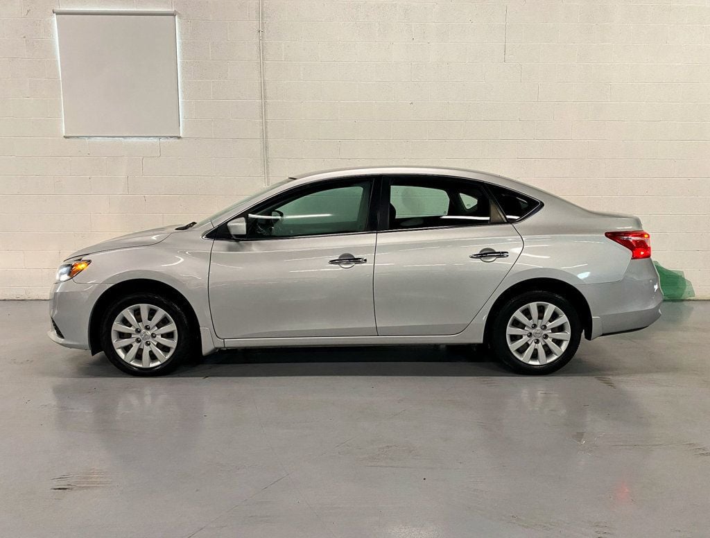 2018 Nissan Sentra S CVT - 22544577 - 3