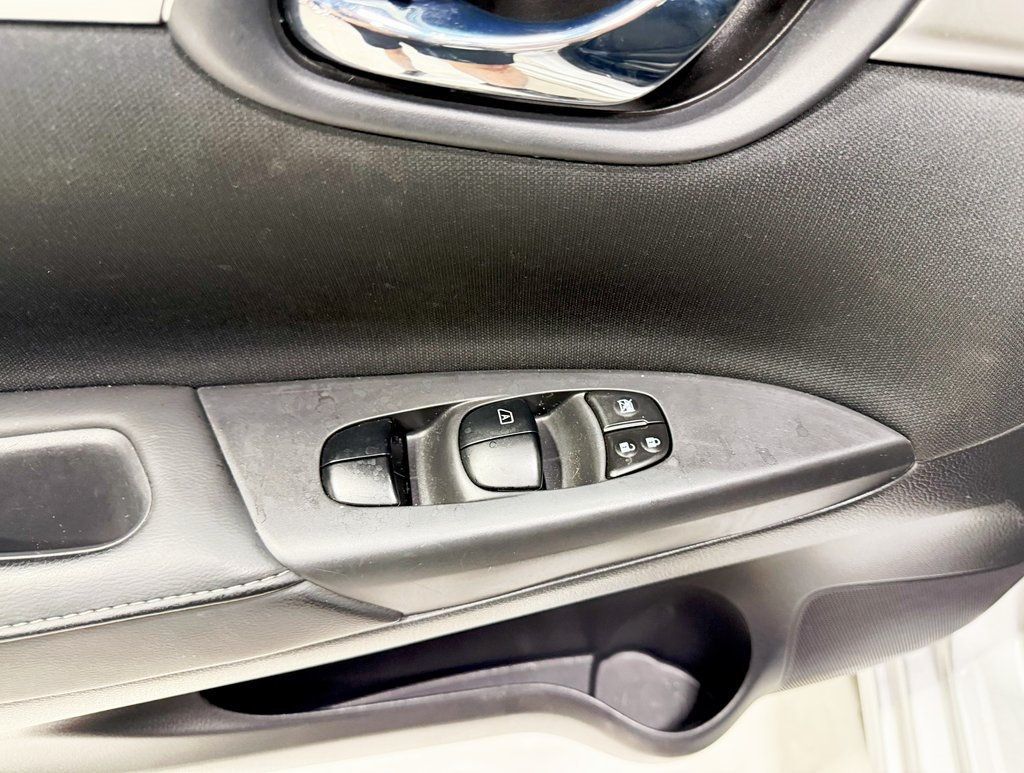 2018 Nissan Sentra S CVT - 22890799 - 22
