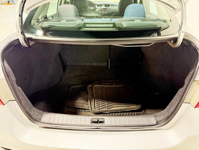 2018 Nissan Sentra S CVT - 22890799 - 27