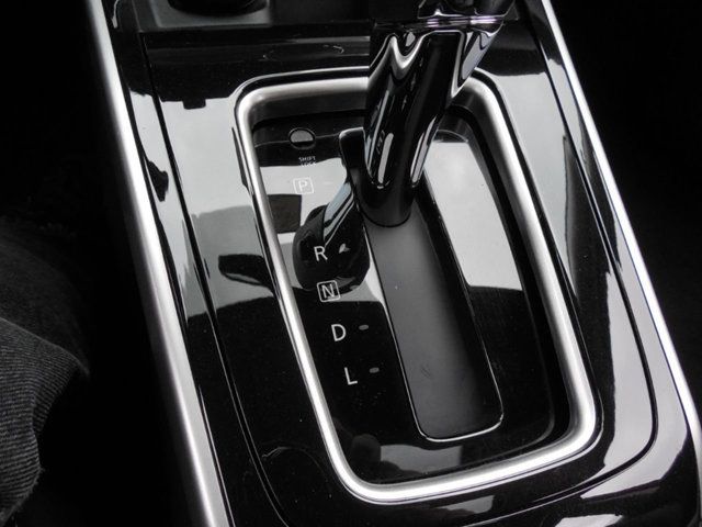 2018 Nissan Sentra SL - 17768570 - 24