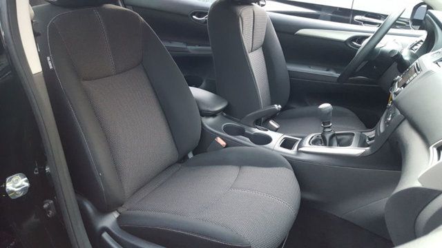 2018 Nissan Sentra S Manual - 18043403 - 10