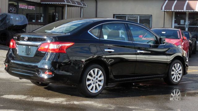 2018 Nissan Sentra S Manual - 18043403 - 4