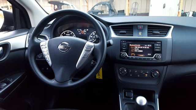 2018 Nissan Sentra S Manual - 18043403 - 8