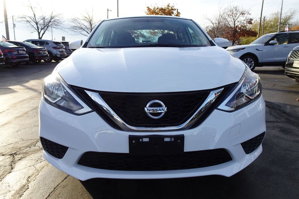 2018 Nissan Sentra photo 3