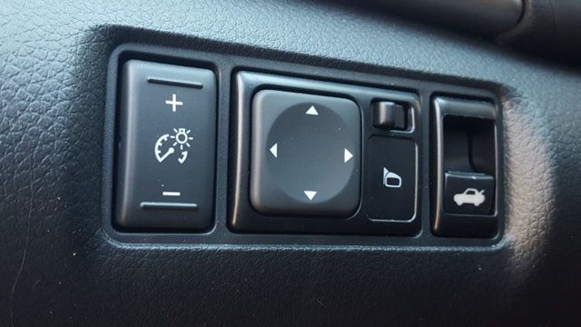 2018 Nissan Sentra S Midnight Style - 18504792 - 17