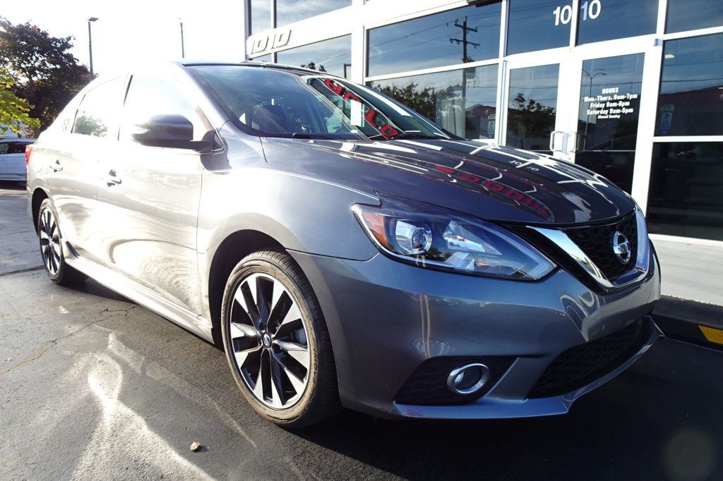 2018 Nissan Sentra SR photo 2