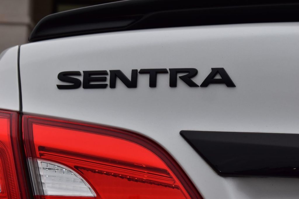 2018 Nissan Sentra SR Turbo CVT - 22122801 - 55