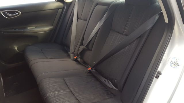 2018 Nissan Sentra SV - 18043405 - 13