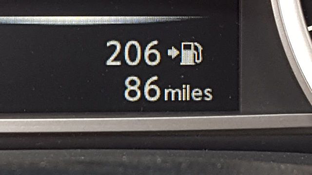 2018 Nissan Sentra SV - 18043405 - 27