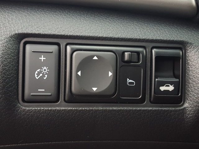 2018 Nissan Sentra SV - 18246497 - 14