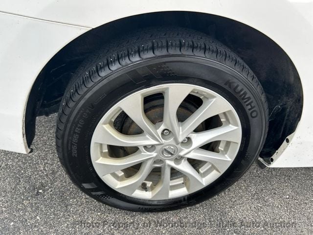 2018 Nissan Sentra SV CVT - 23058125 - 13