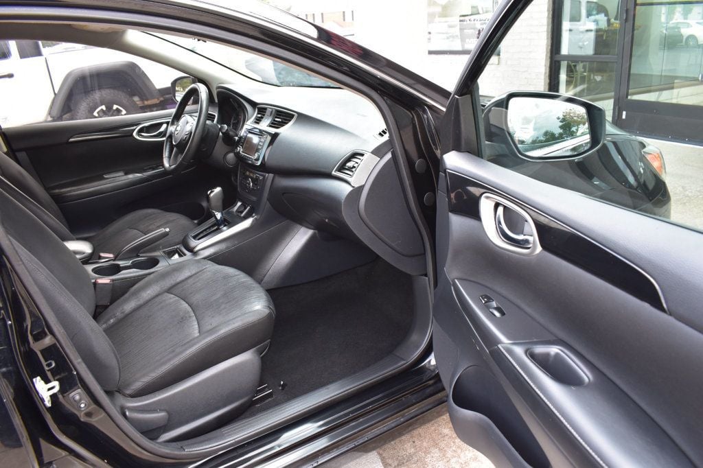 2018 Nissan Sentra SV CVT - 23078716 - 15